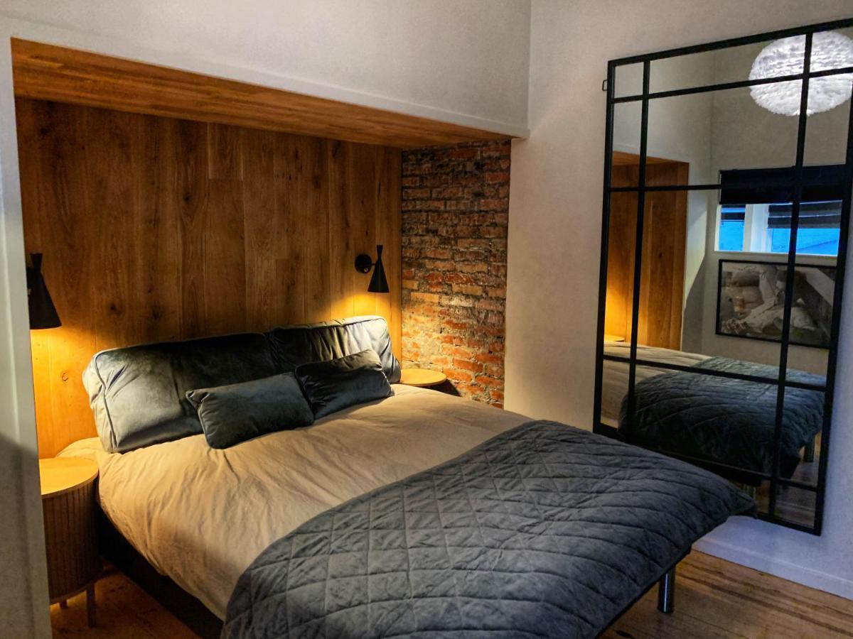 Broncks Apartment 5 - Modern 2-Bedroom In The Heart Of Torshavn Ngoại thất bức ảnh