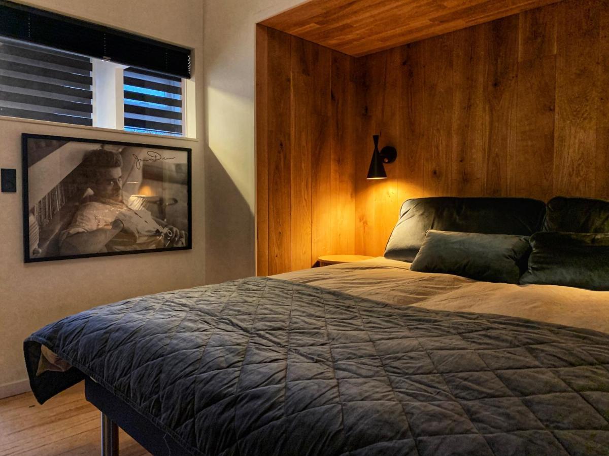 Broncks Apartment 5 - Modern 2-Bedroom In The Heart Of Torshavn Ngoại thất bức ảnh