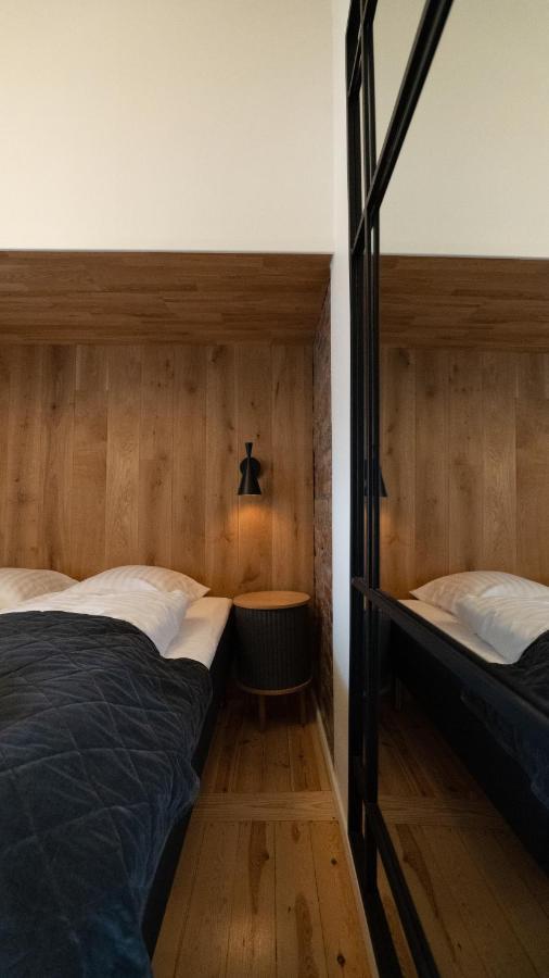 Broncks Apartment 5 - Modern 2-Bedroom In The Heart Of Torshavn Ngoại thất bức ảnh