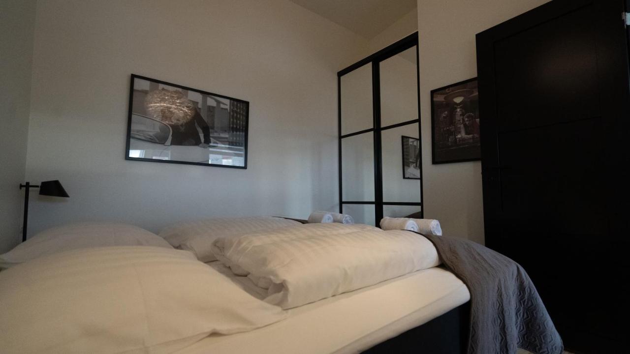 Broncks Apartment 5 - Modern 2-Bedroom In The Heart Of Torshavn Ngoại thất bức ảnh